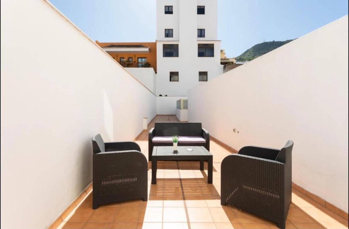 Apartamento Rolycar 104 อิคอดเดลอสวินอส ภายนอก รูปภาพ